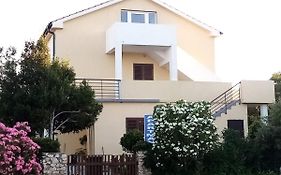 Apartments Božito - separate entrance&private terrace