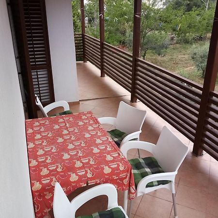 Apartments Božito - separate entrance&private terrace Nin Esterno foto